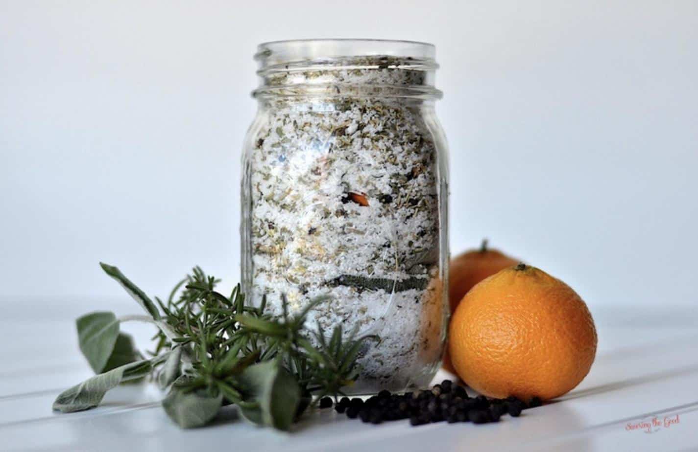 Easy Thanksgiving Turkey Brine Dry Mix Recipe with oranges on the side
