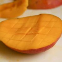 hash the meat of the mango
