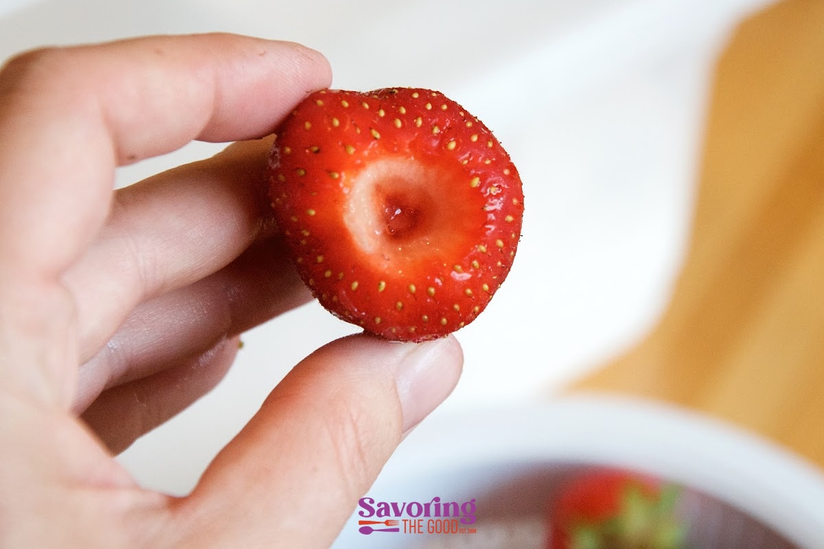 strawberry with out a stem