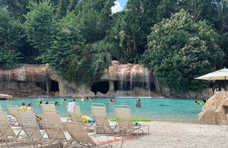 pool at discovery cove
