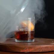 How-to-make-a-DIY-cocktail-smoking-cloche