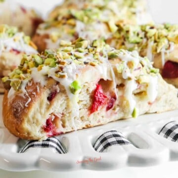 Cherry Scones with white Chocolate and pistachios