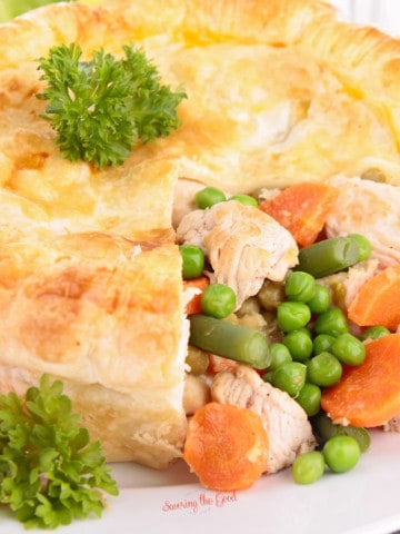 Side Dishes to Serve With Chicken Pot Pie featured image.