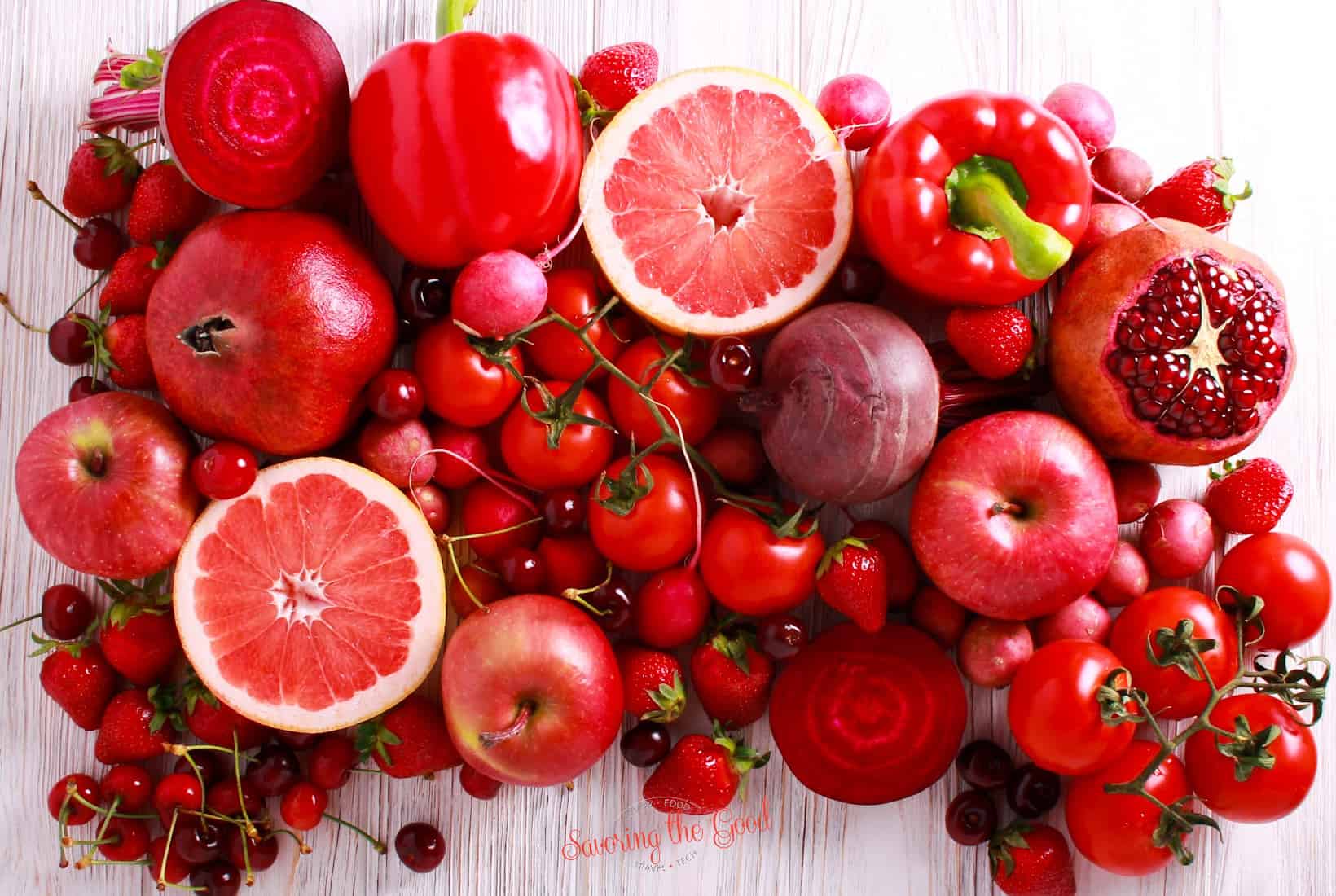 red fruits horizontal image.