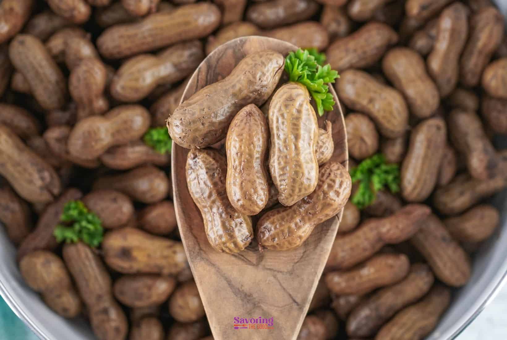A spoonful of boiled peanuts.