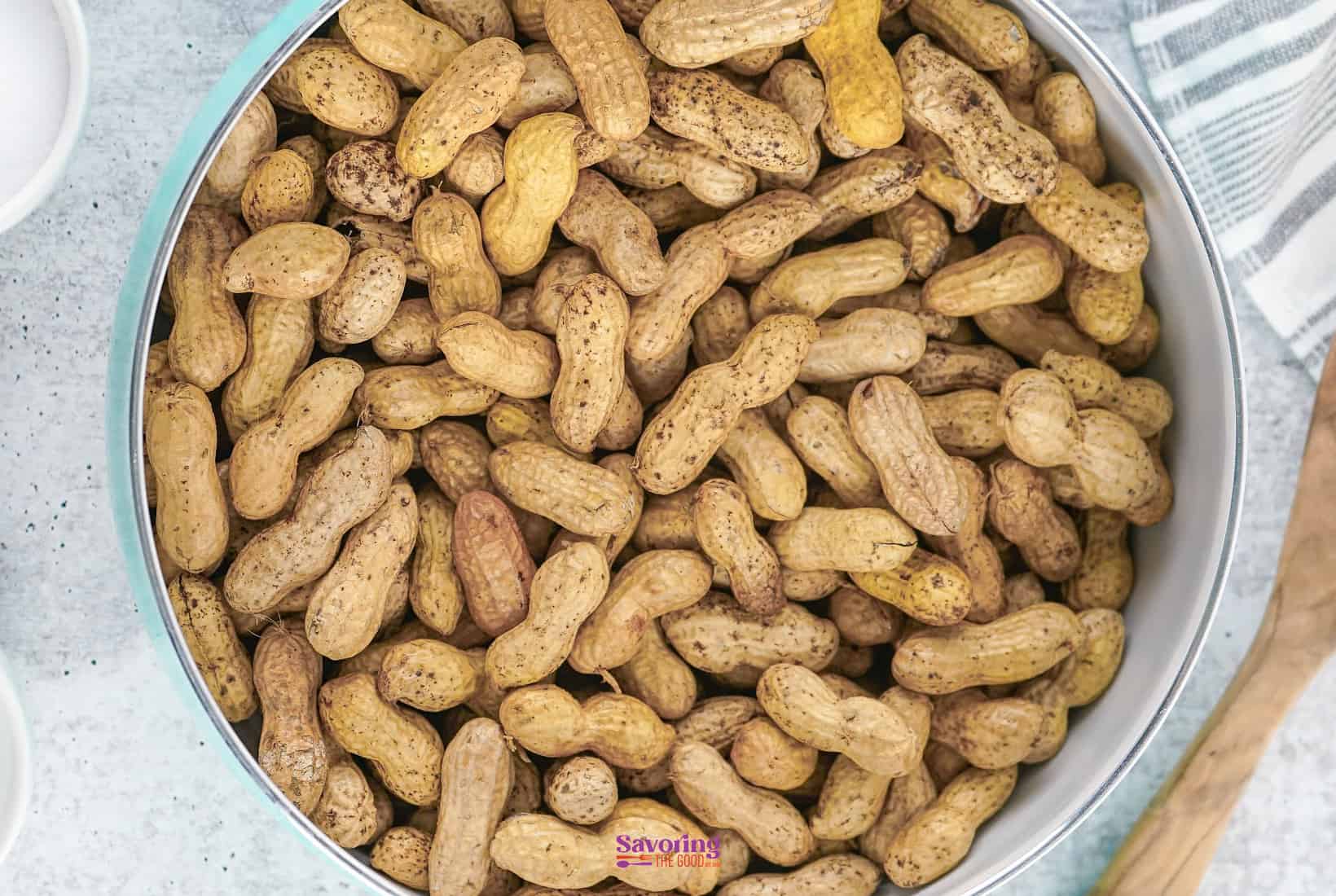 A bowl of peanuts.