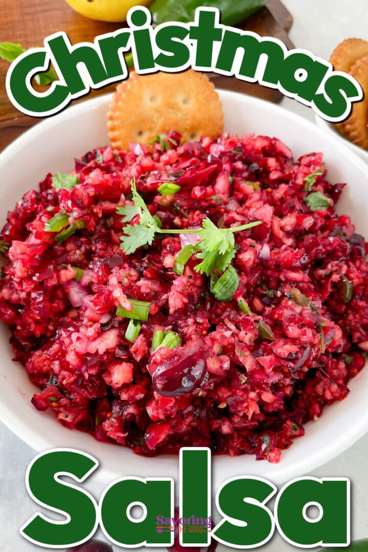 A bowl of food with crackers.